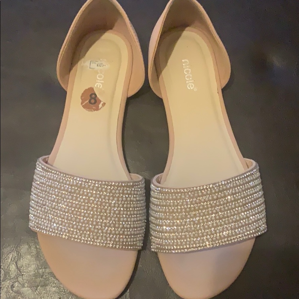 Sparkle flats
